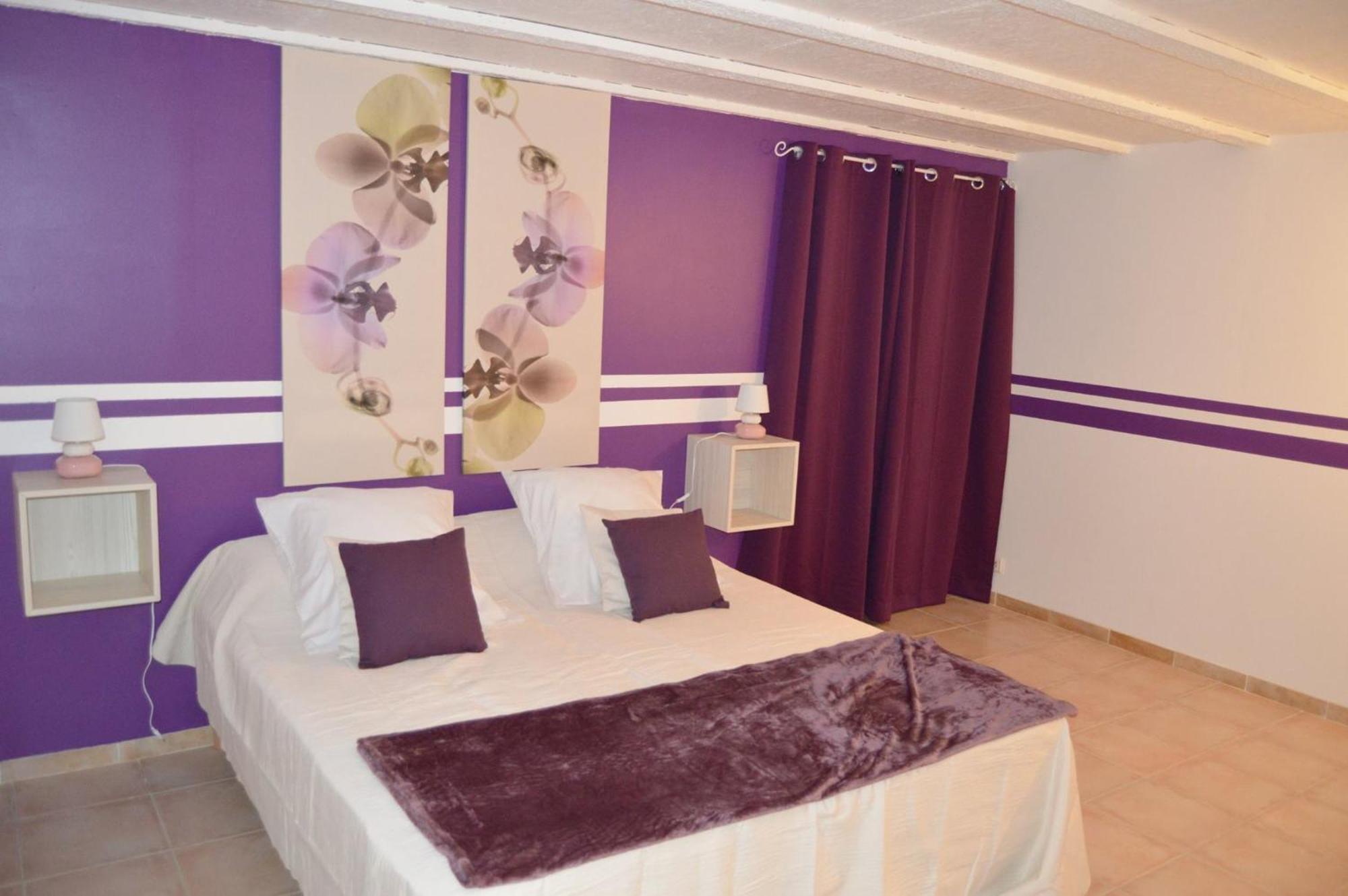 Villa Asunda B&B Spa & Sauna, Chambres D'Hotes Saint-Maximin Exterior foto
